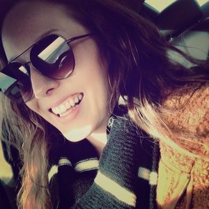 Meet your Posher, Robyn